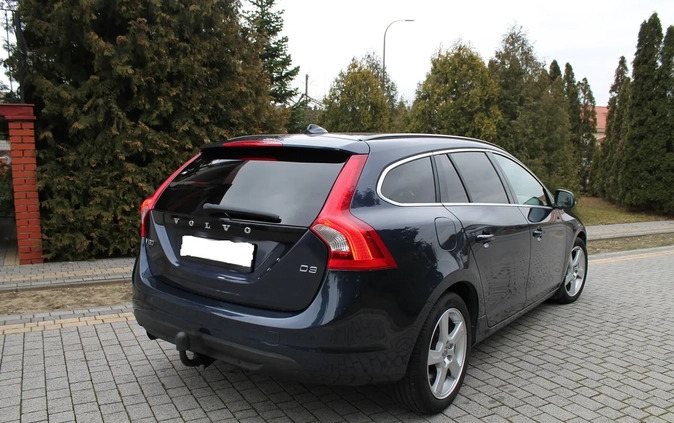 Volvo V60 cena 27999 przebieg: 357900, rok produkcji 2011 z Piekary Śląskie małe 436